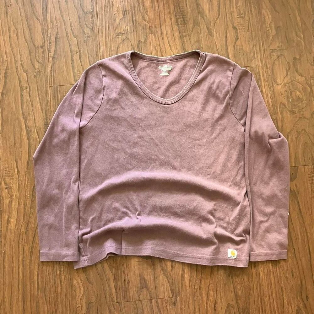Carhartt Women's Purple and Pink T-shirt